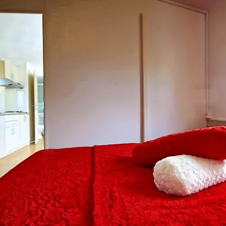 Feriepark Premium Mobile Homes In Camping Park Umag