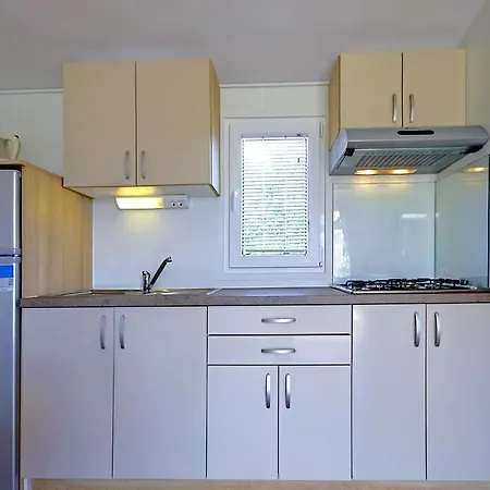 Feriepark Premium Mobile Homes In Camping Park Umag
