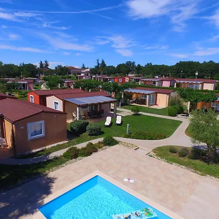 Premium Mobile Homes In Camping Park Umag 4* 布罗托尼贾