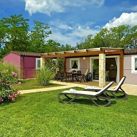 Premium Mobile Homes In Camping Park Umag 假日公园 布罗托尼贾
