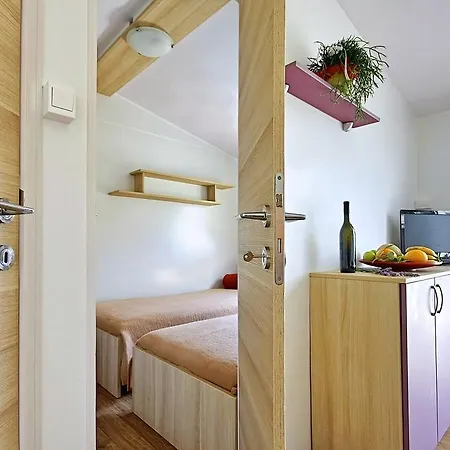 假日公园 Premium Mobile Homes In Camping Park Umag